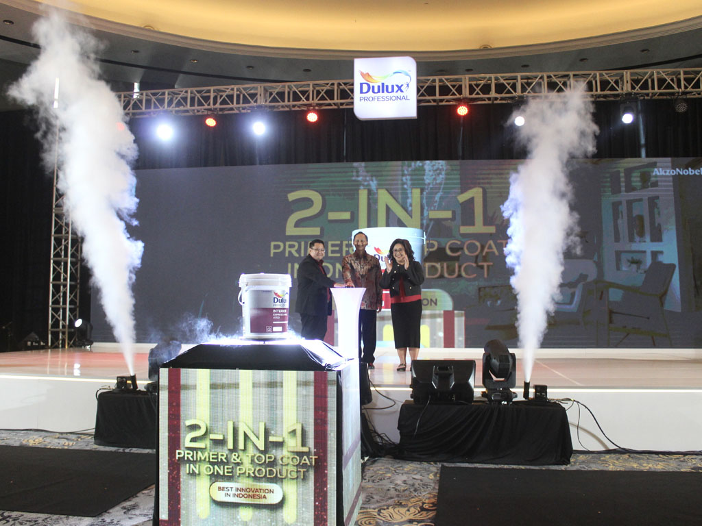 peluncuran dulux1