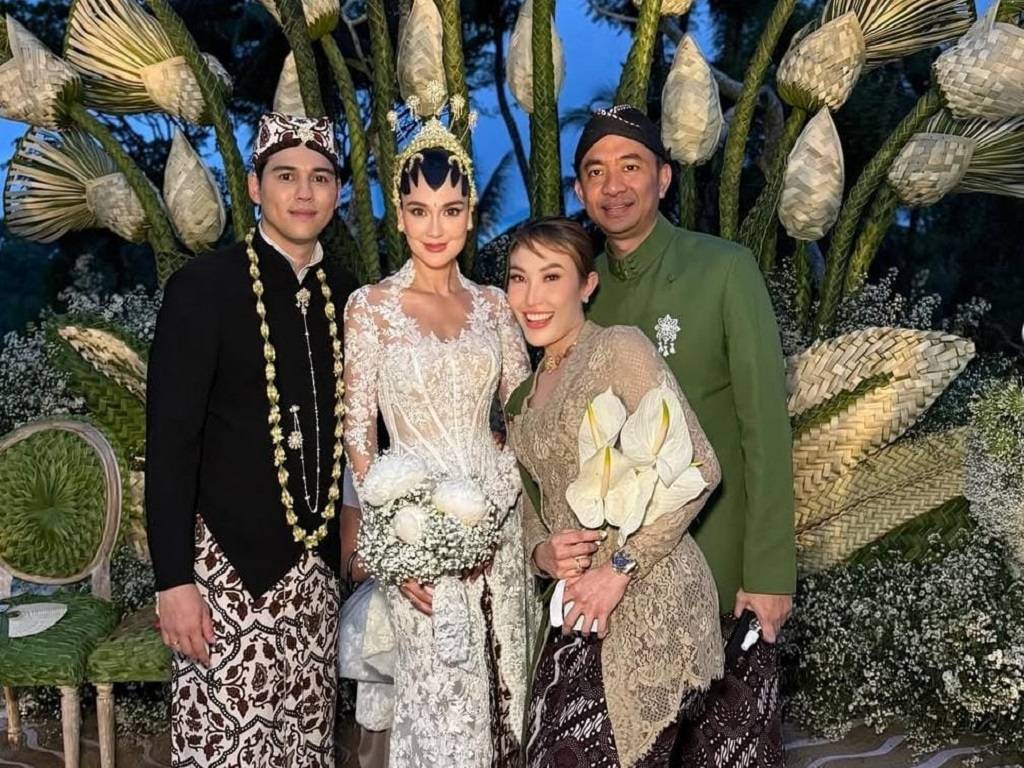 Ayu Dewi