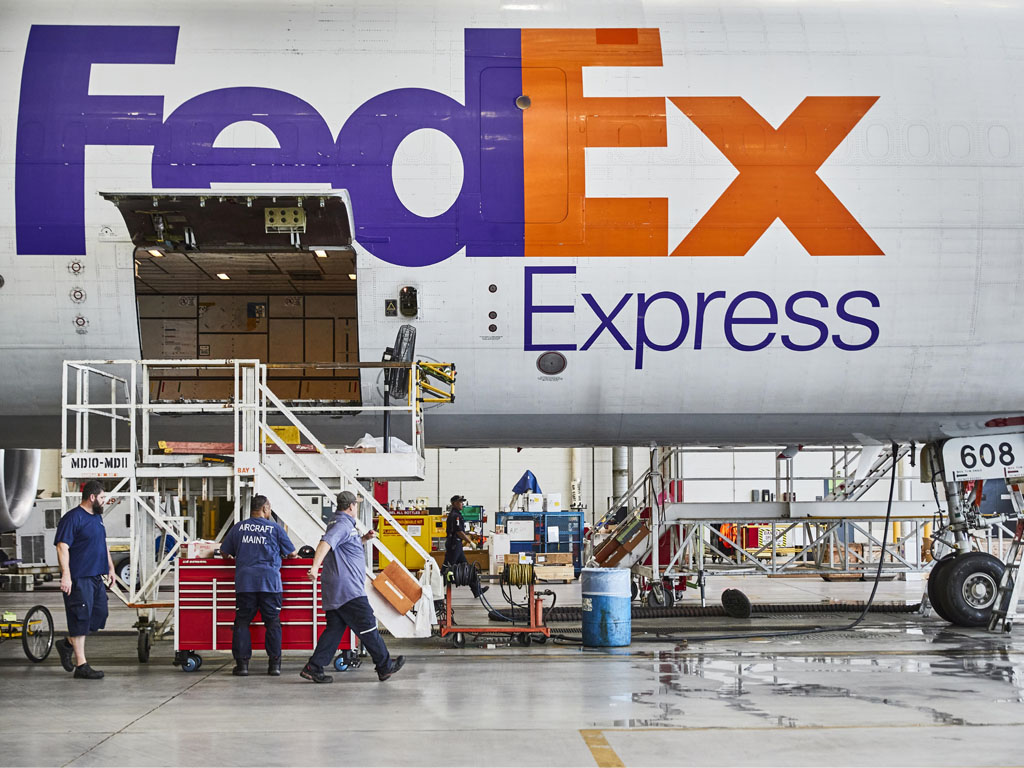 ilus FedEx