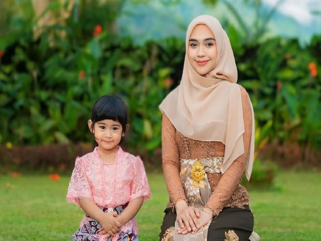 Ria Ricis