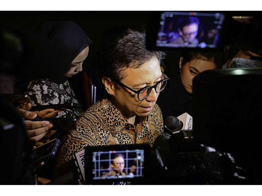 Menkes Budi