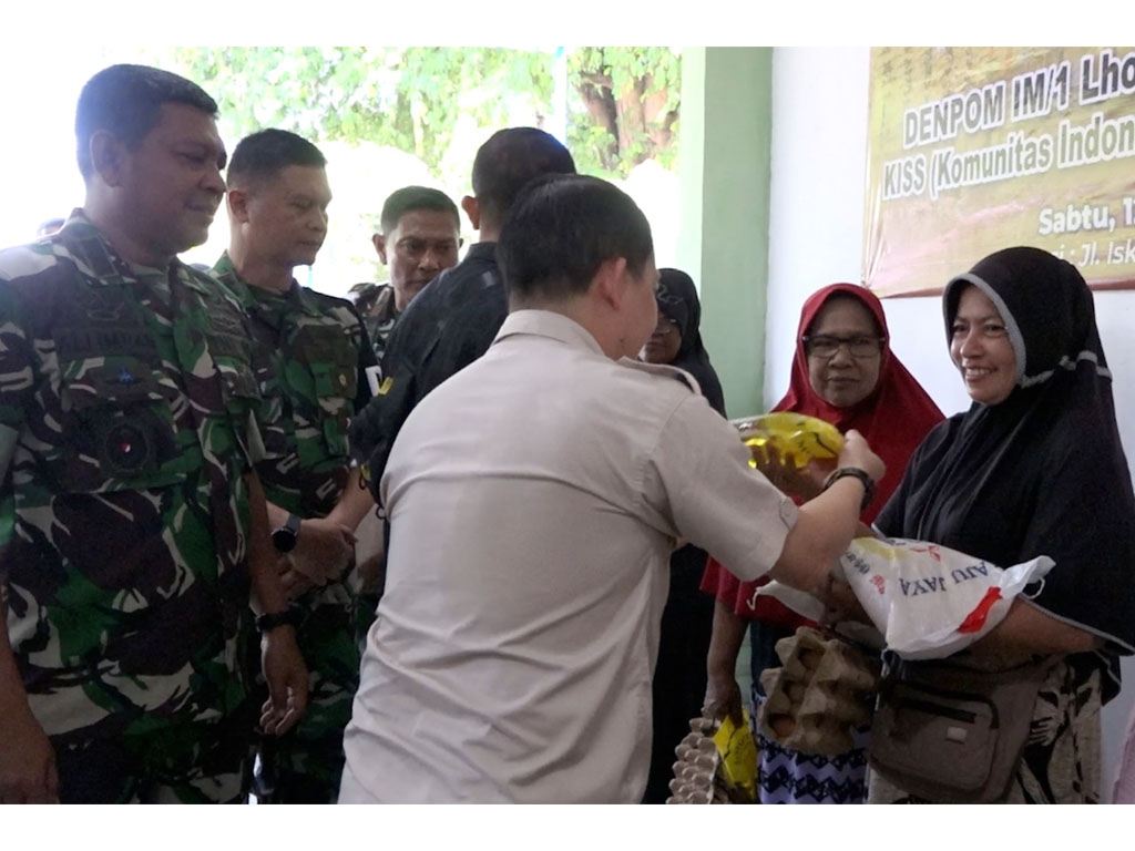 Danrem 011 bagi sembako 2