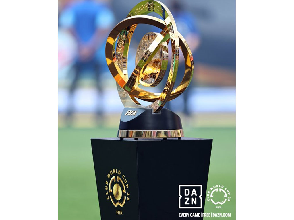 trofi juara antar klub dunia fifa