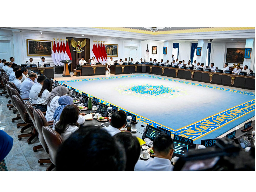Prabowo pimpin sidang kabinet