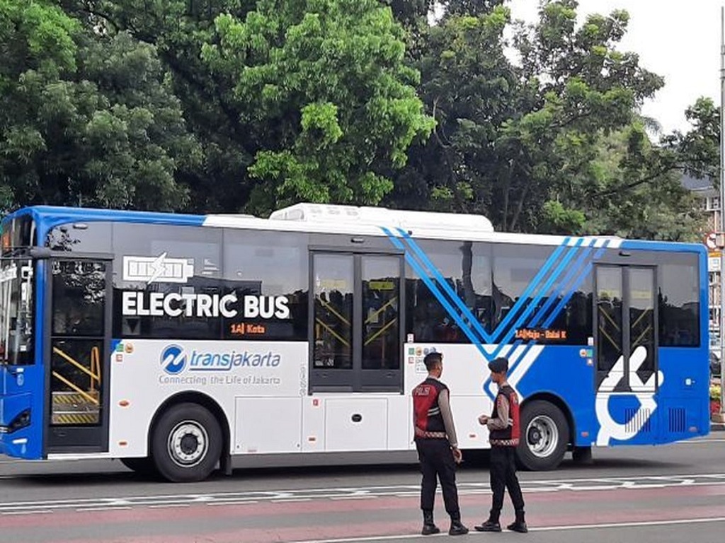Rute TransJakarta Berhenti Beroperasi