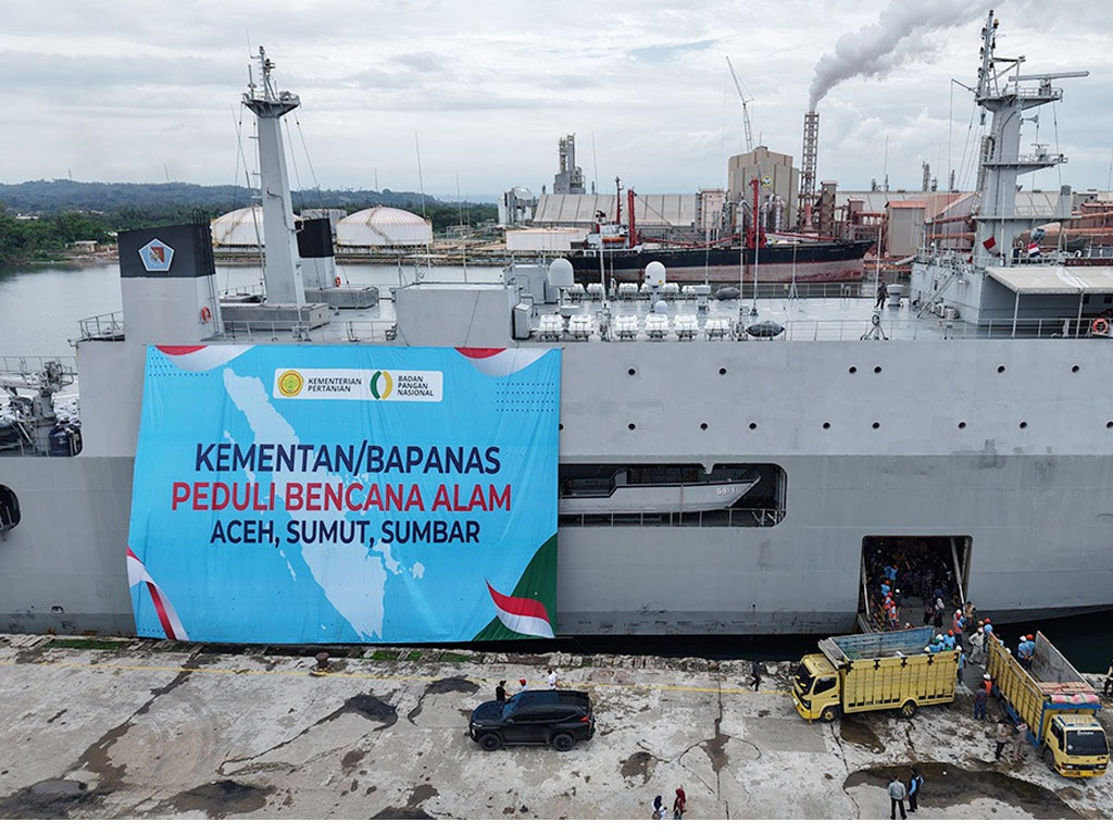 bantuan ke aceh 1