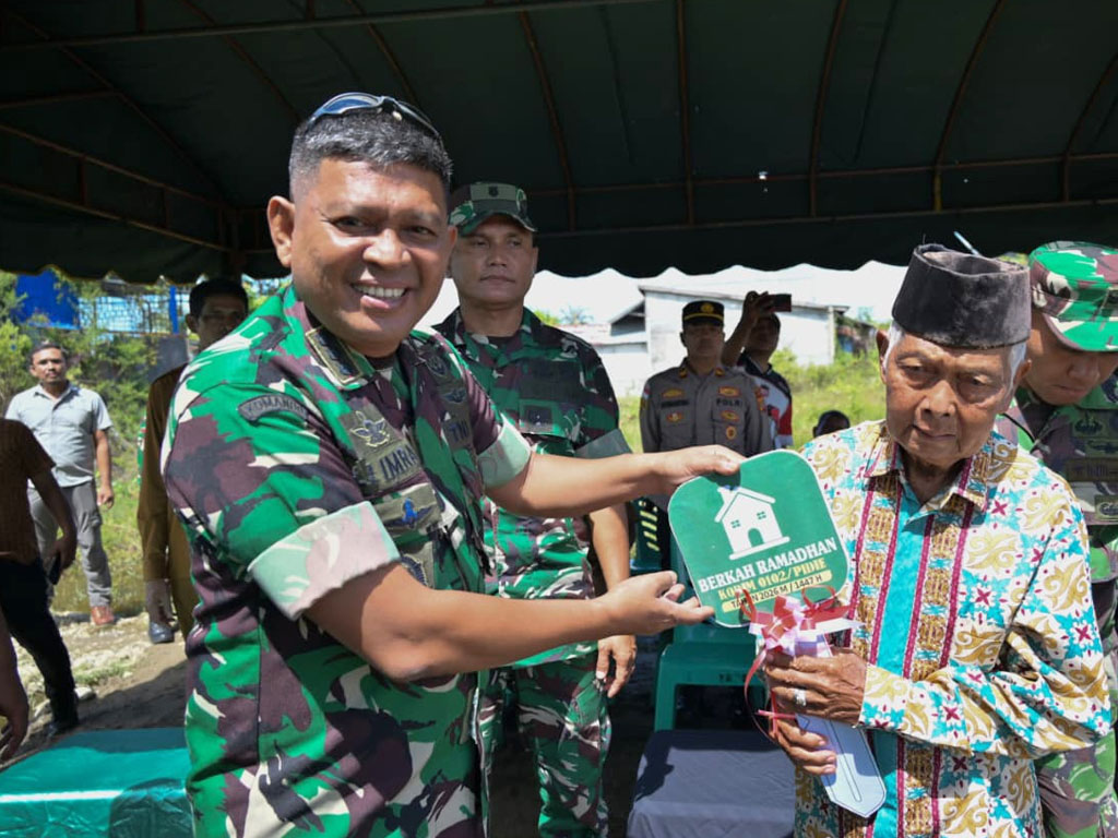 Danrem bangun rumah3