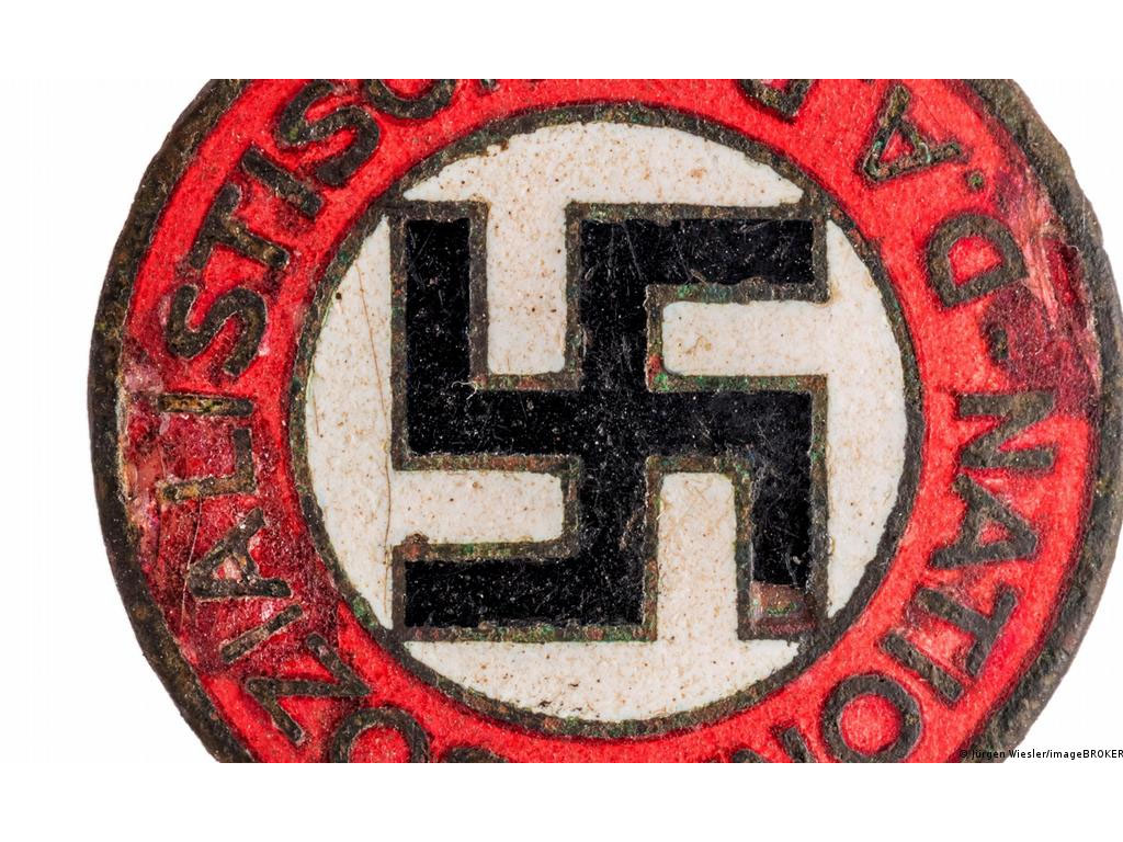 Lencana NSDAP