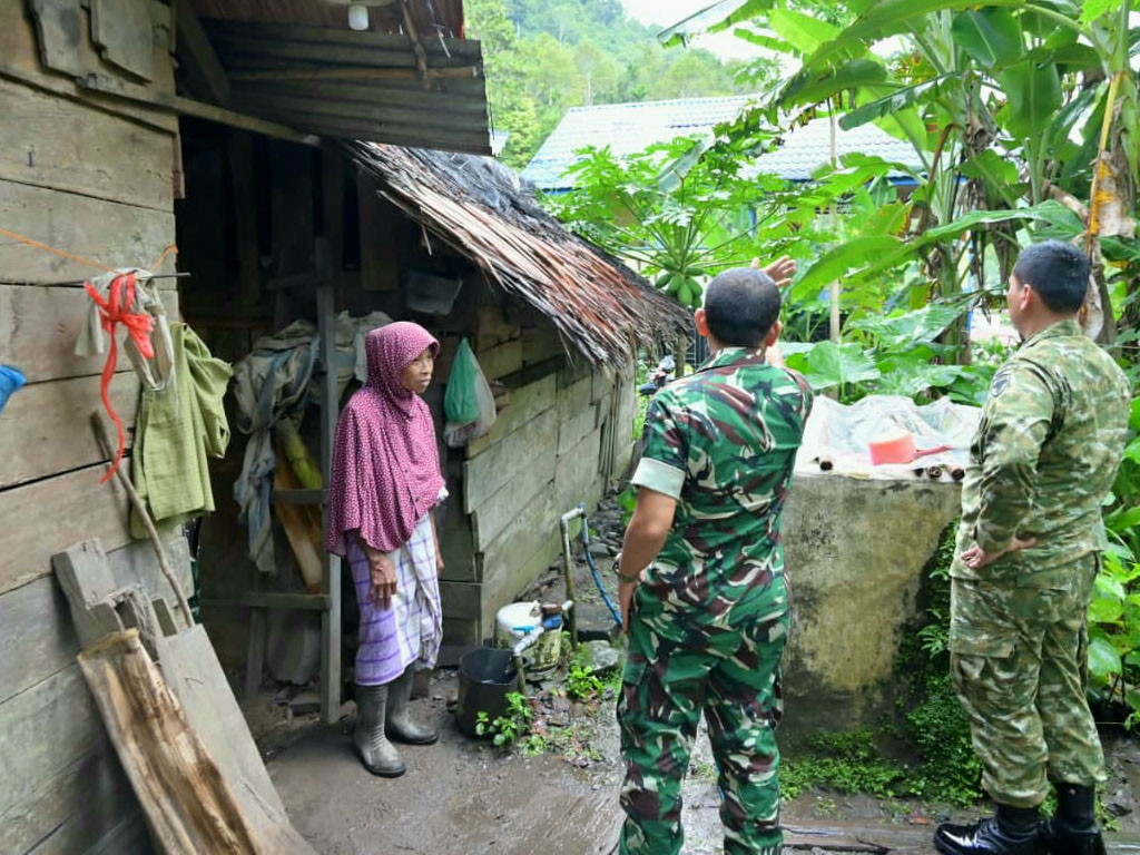 bedah rumah Tangse 4