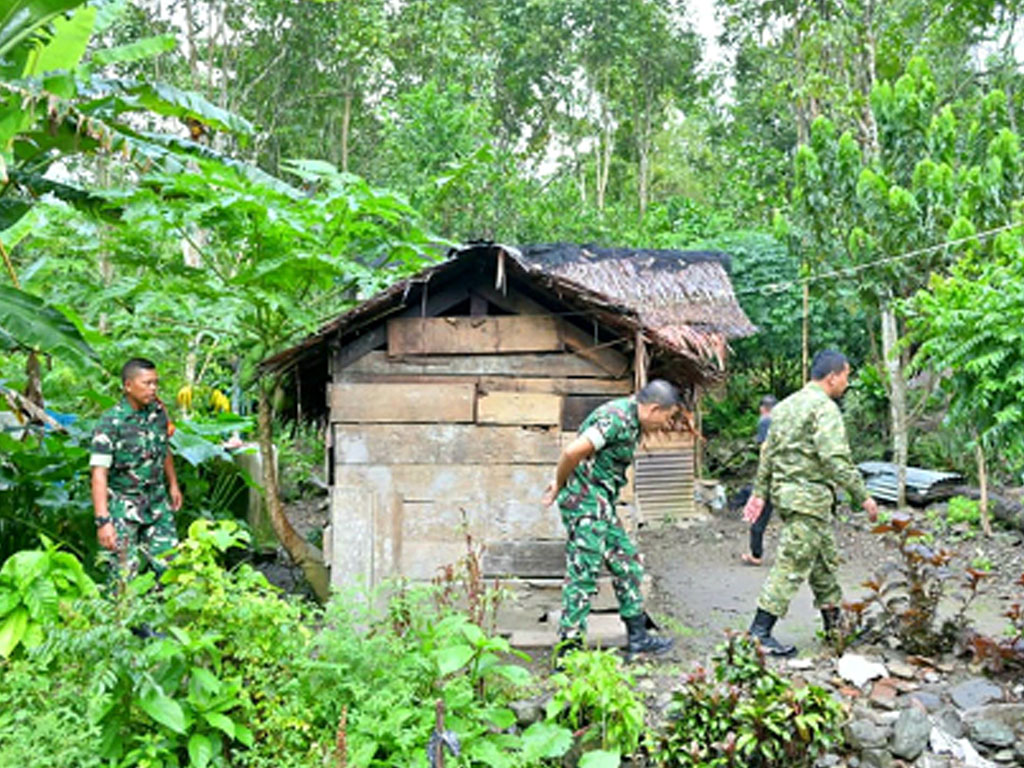 bedah rumah Tangse 3