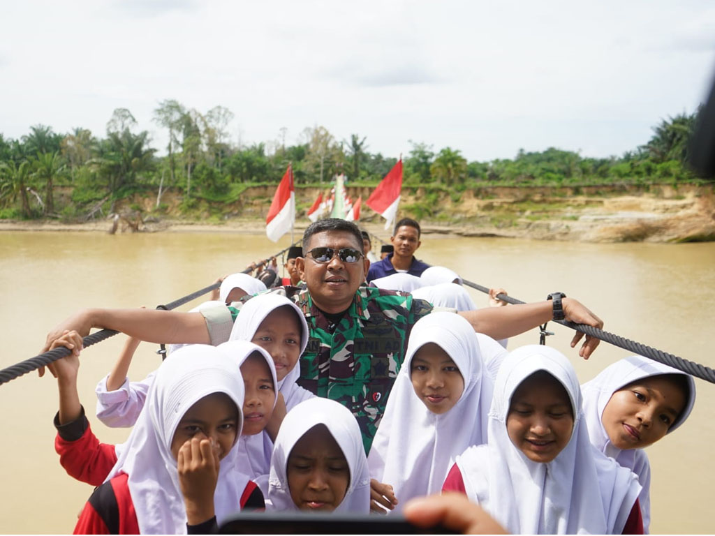 jembatan gantung tamiang3