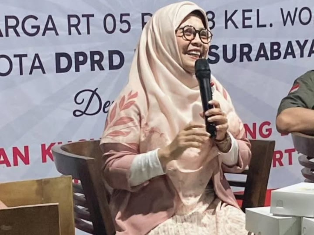 Banjir melanda Surabaya Barat