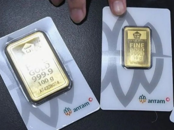 Harga emas Antam 24 Karat turun signifikan