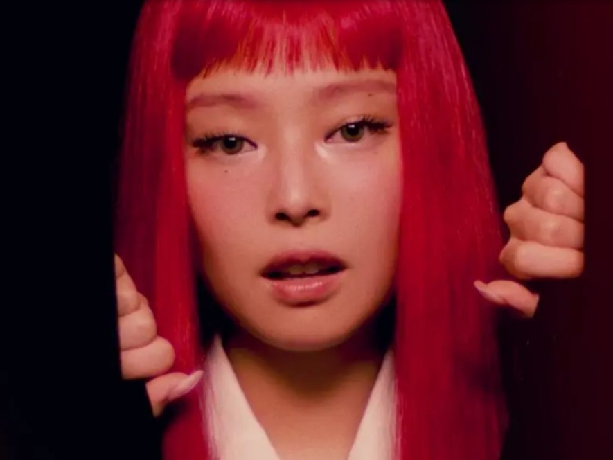 Jennie dalam teaser album \'Ruby\'