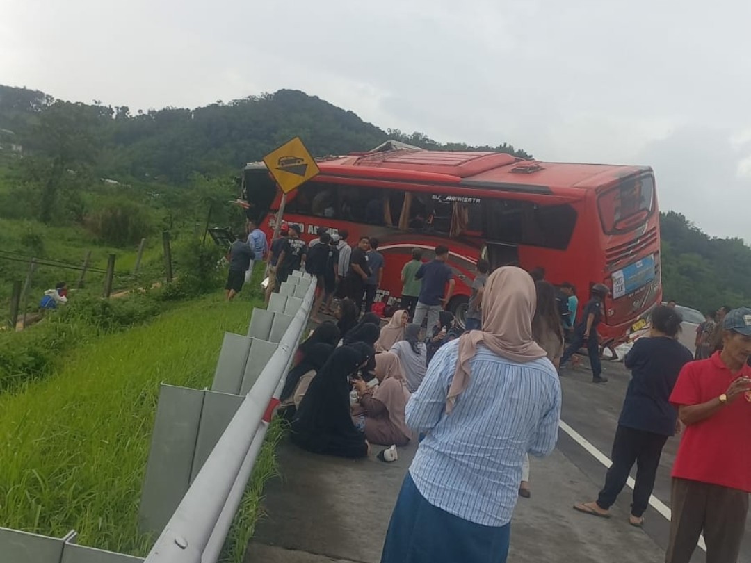 Lokasi kecelakaan di Jalan Tol Pandaan-Malang