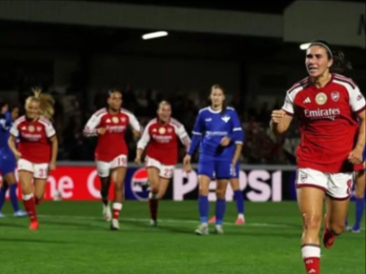 Arsenal Putri Catat Kemenangan Atas HB Koge di Fase Liga Liga Champions Putri UEFA