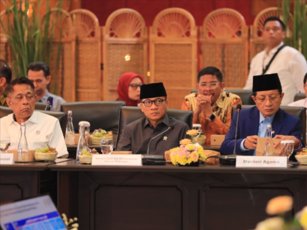 Mendes Yandri Minta Pendamping Desa Jadi Agen Perlindungan Sosial