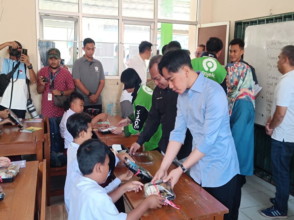 Wapres Gibran Tegaskan Makan Bergizi Gratis Investasi untuk Masa Depan