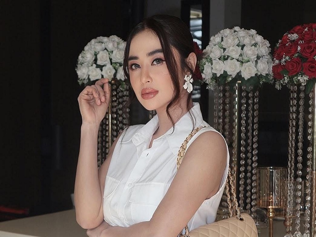 Dewi Perssik Bantah Keras Jadi Pelakor hingga Siap Lapor Polisi
