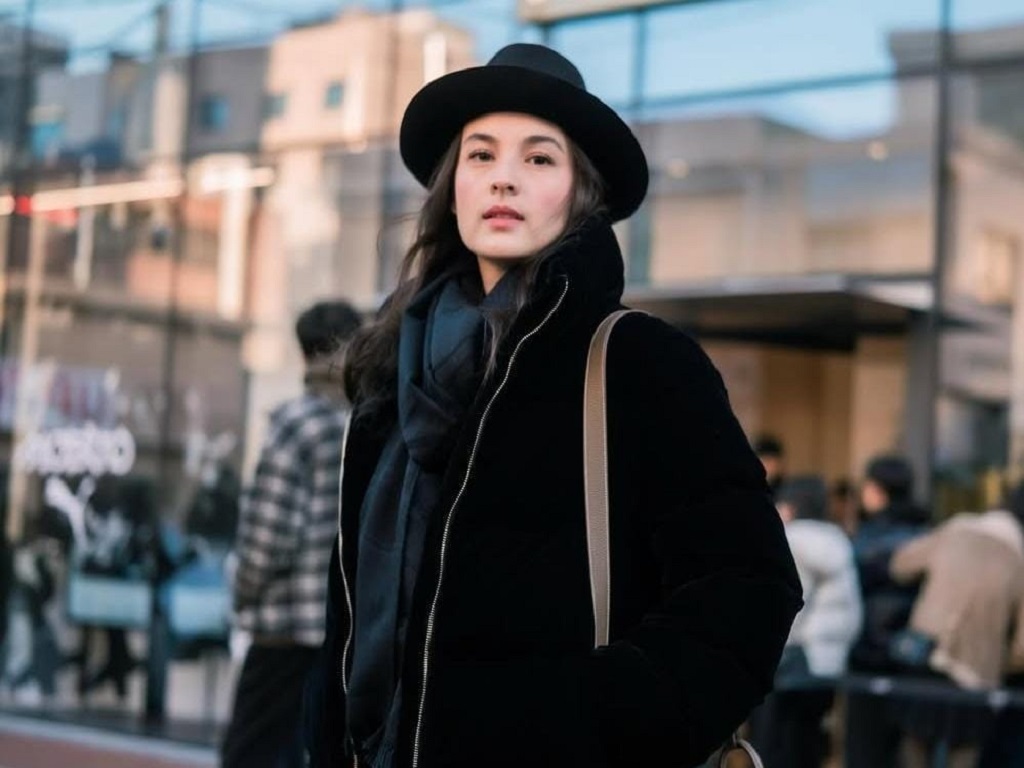 Chelsea Islan Debut Jadi Produser di Film Rose Pandanwangi