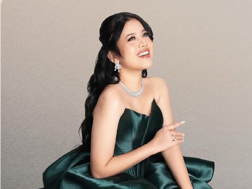 Selamat! Shabrina Leanor Juara Indonesian Idol 2025