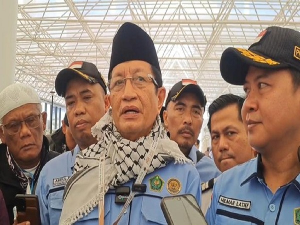Menag Apresiasi Kerja Keras Petugas Haji