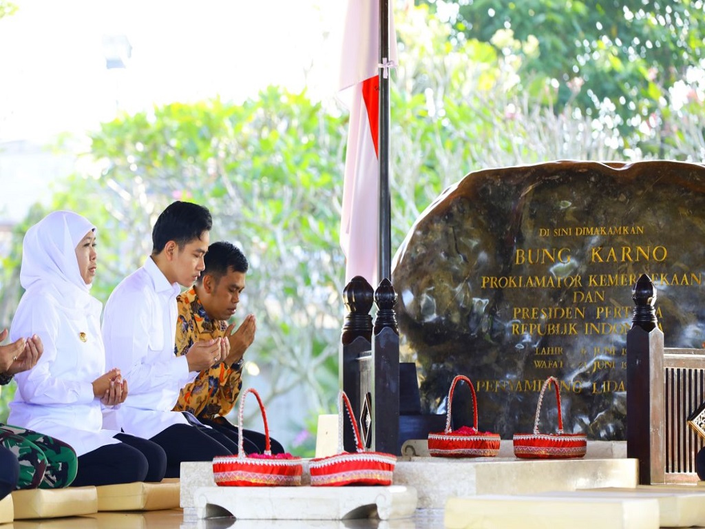 Wapres Gibran Ziarah ke Makam Bung Karno