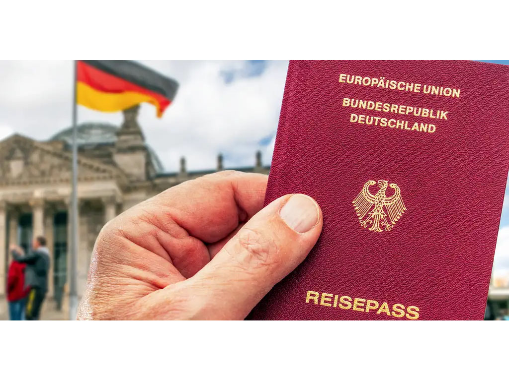 Jerman Hapus Jalur Cepat Naturalisasi