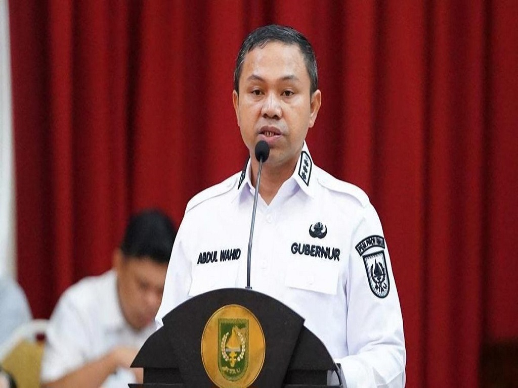 KPK Tangkap 10 Orang Termasuk Gubernur saat OTT di Riau