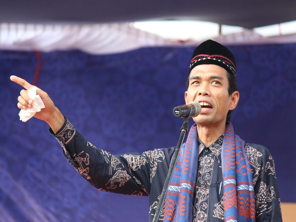 Respons UAS Soal Gubernur Riau yang Diciduk KPK saat OTT
