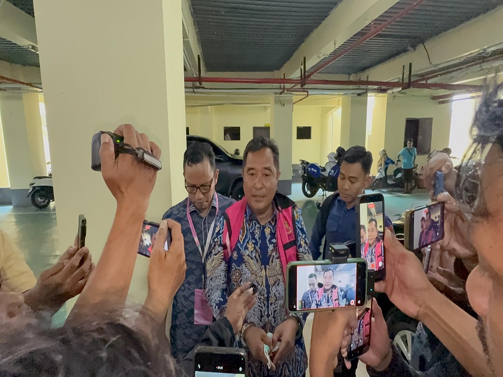 Konfrontir 5 Tersangka di Kejati Sulsel, Kuasa Hukum Klaim Tak Ada Keterangan yang Libatkan Eks PJ Gubernur dalam Kasus Bibit Nanas Rp60 Miliar